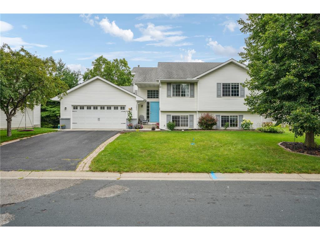 18827 Easton Avenue Farmington MN 55024 6759909 image1