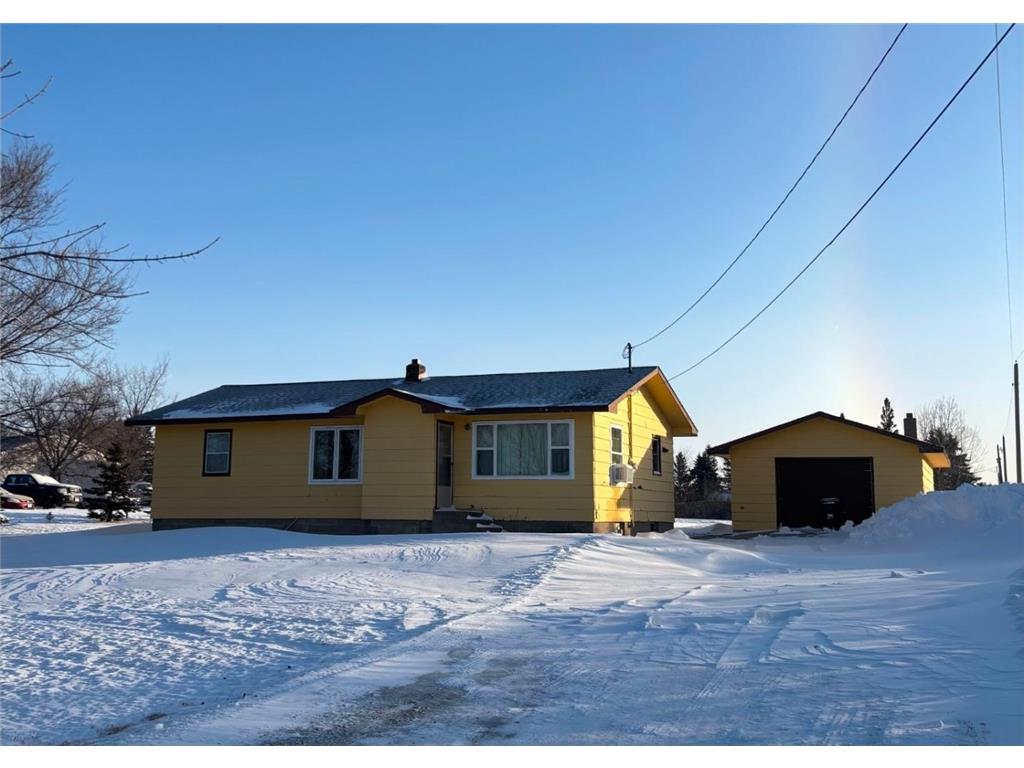 18829 Frontage Road Detroit Lakes MN 56501 7011171 image1