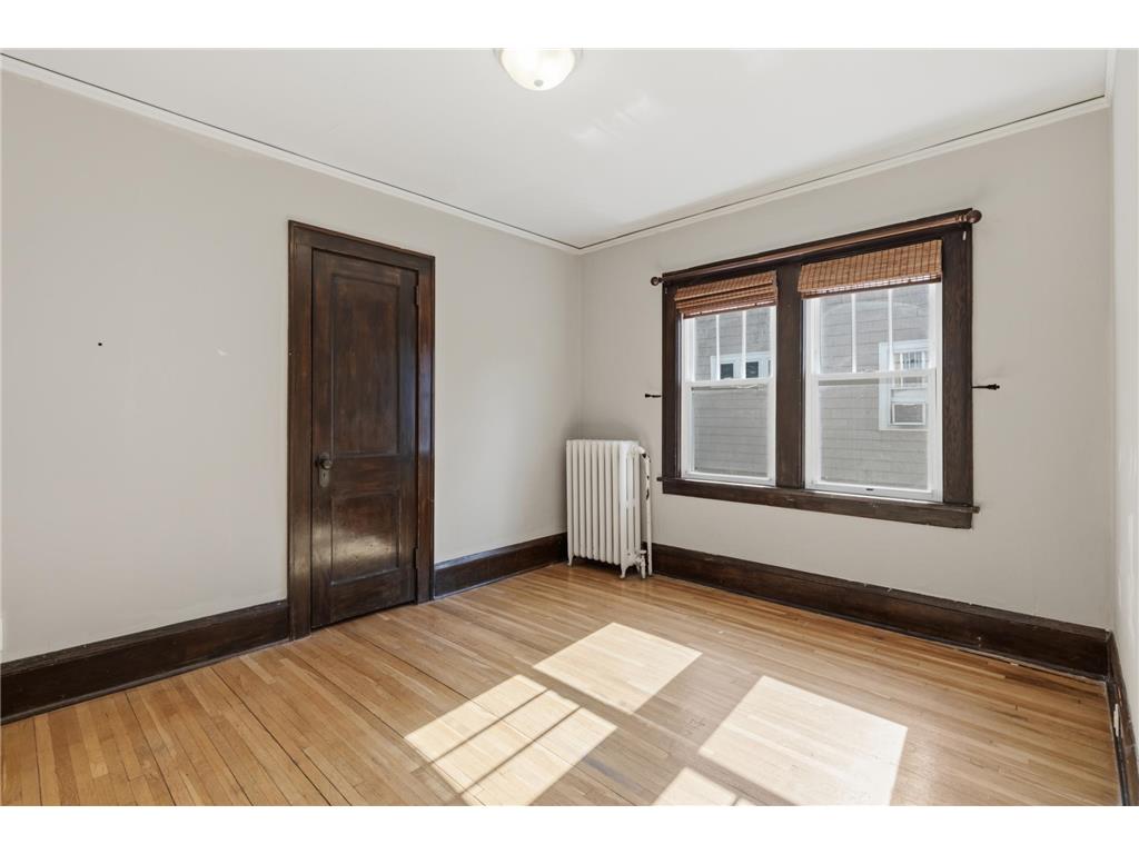 1883 Saint Clair Avenue Saint Paul MN 55105 7089999 image13