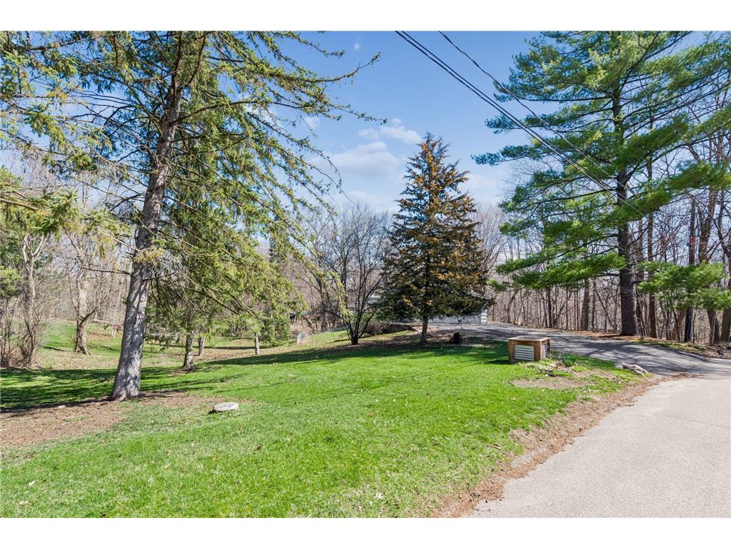 18830 Eastwood Drive Deephaven MN 55331 7053355 image1