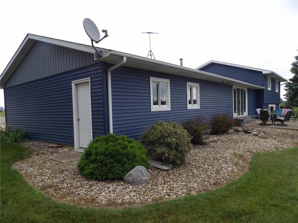 18831 US Highway 69 Albert Lea Twp MN 56007 - Pickeral Lake 7088819 image4