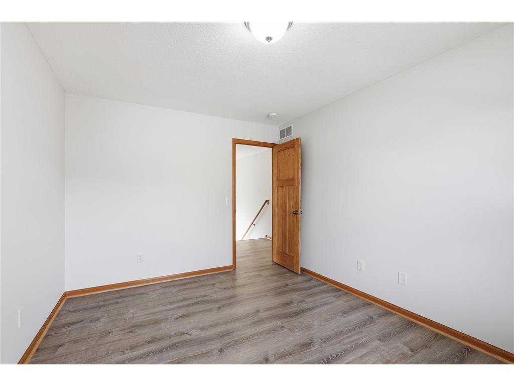 18838 Irvona Avenue Lakeville MN 55044 7038391 image26