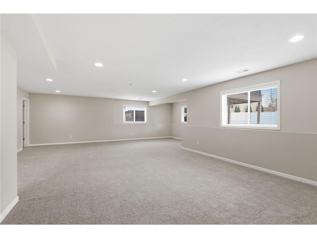18838 Irvona Avenue Lakeville MN 55044 7038391 image32
