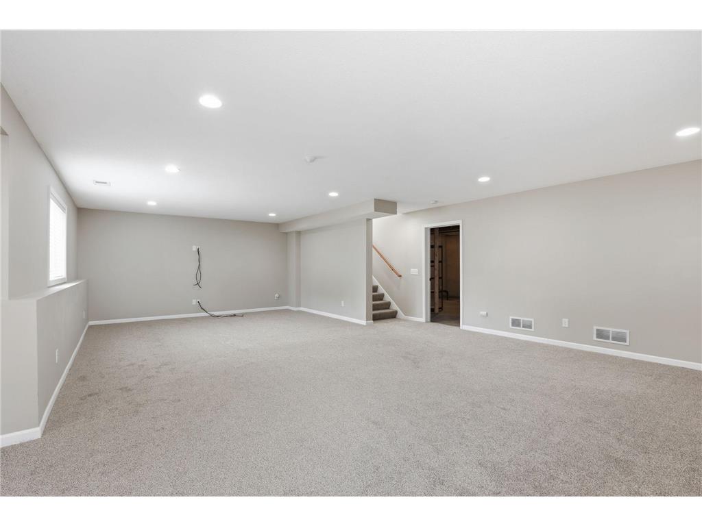18838 Irvona Avenue Lakeville MN 55044 7038391 image34