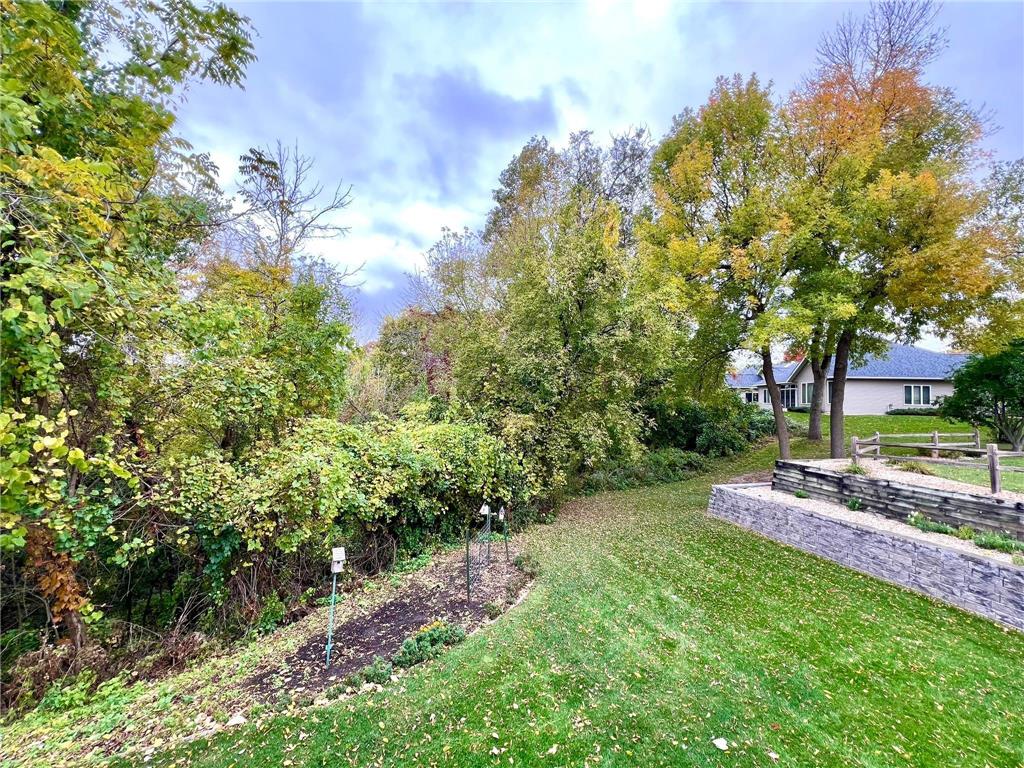 1884 Cherry Street Red Wing MN 55066 6808298 image16