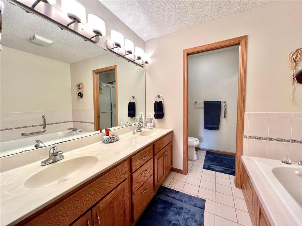 1884 Cherry Street Red Wing MN 55066 6808298 image20