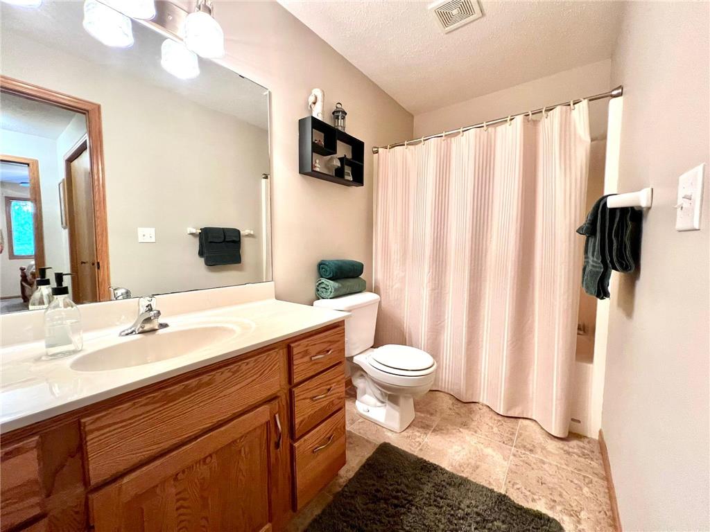 1884 Cherry Street Red Wing MN 55066 6808298 image36