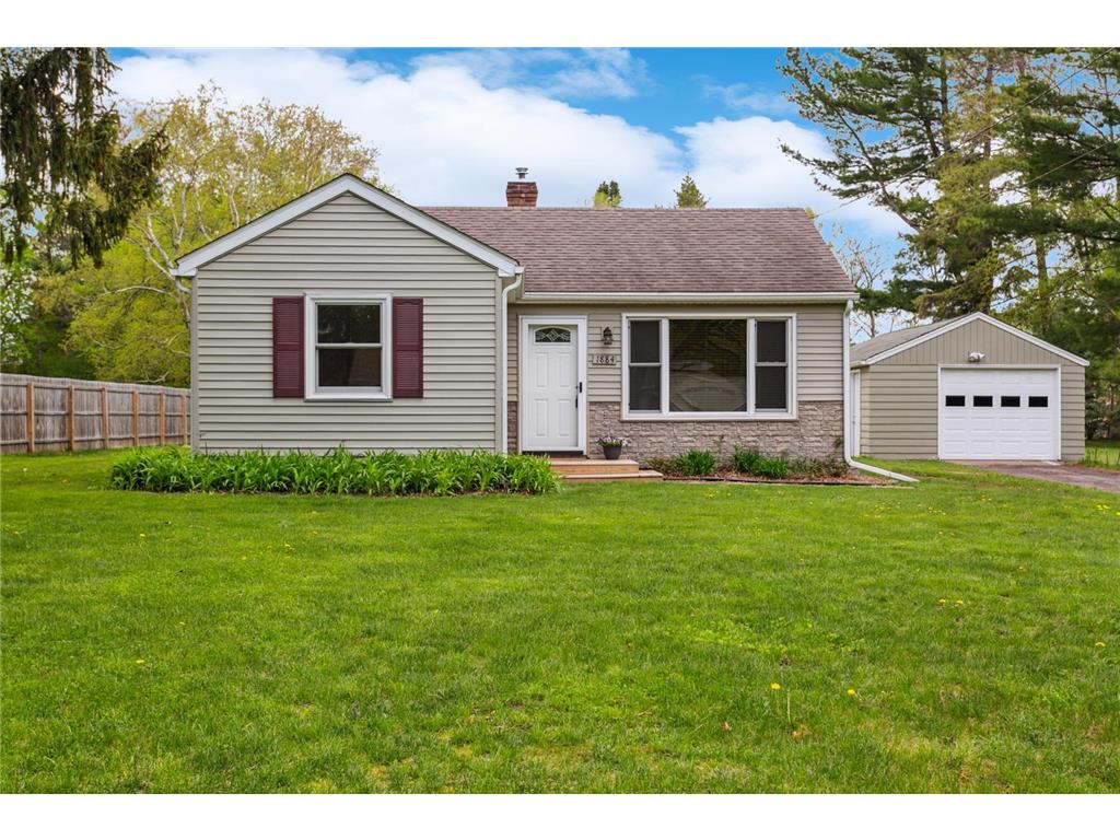 1884 Kohlman Avenue E Maplewood MN 55109 6530924 image1