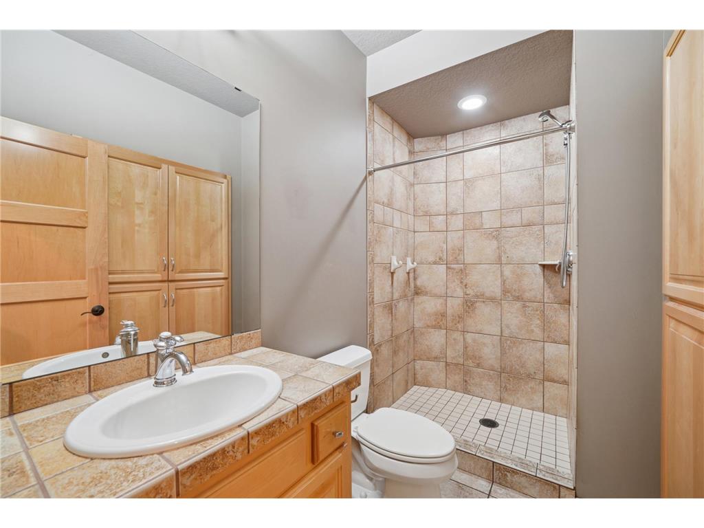 18844 Bearpath Trail Eden Prairie MN 55347 6782168 image37