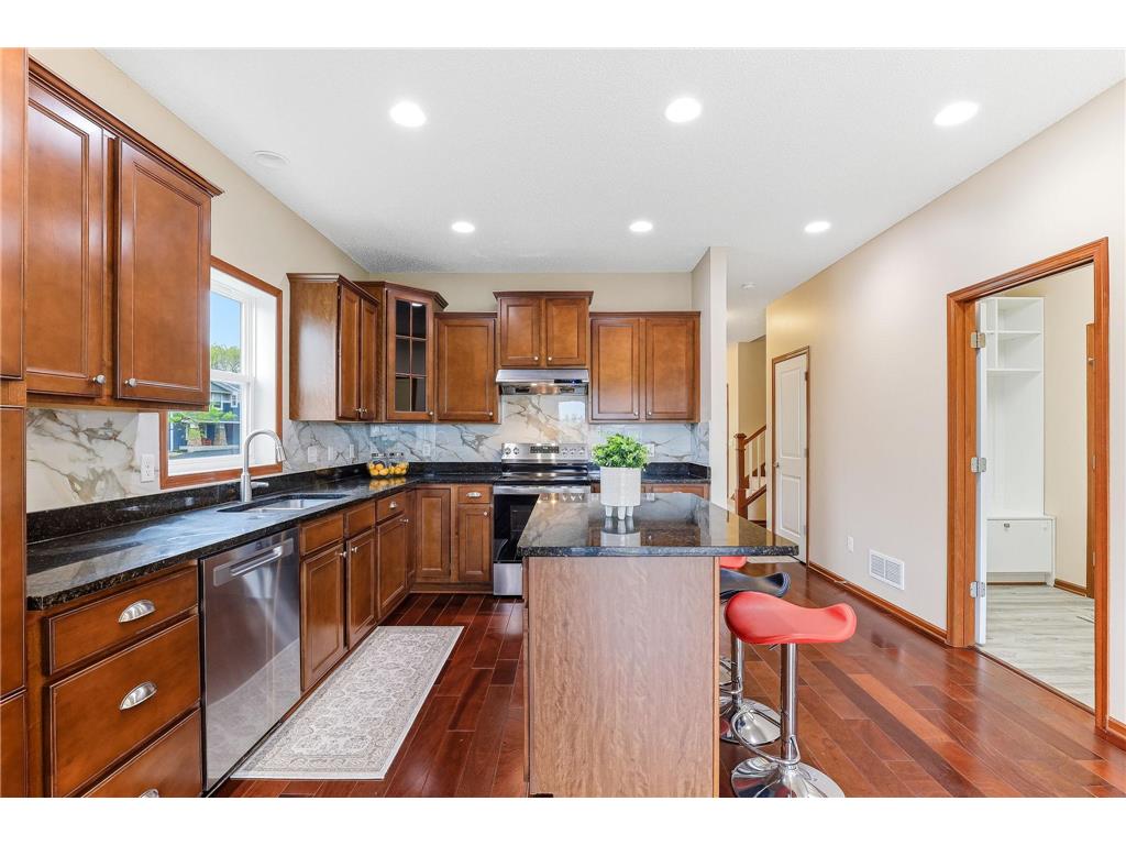 18849 64th Avenue N Maple Grove MN 55311 7064402 image16