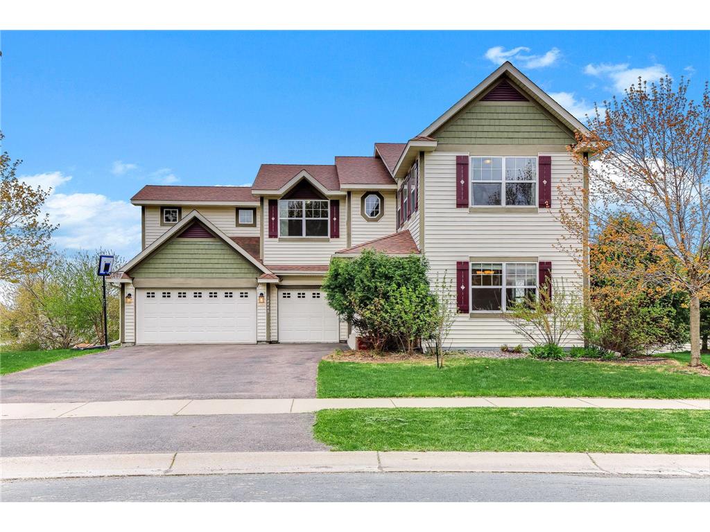 18849 64th Avenue N Maple Grove MN 55311 7064402 image2