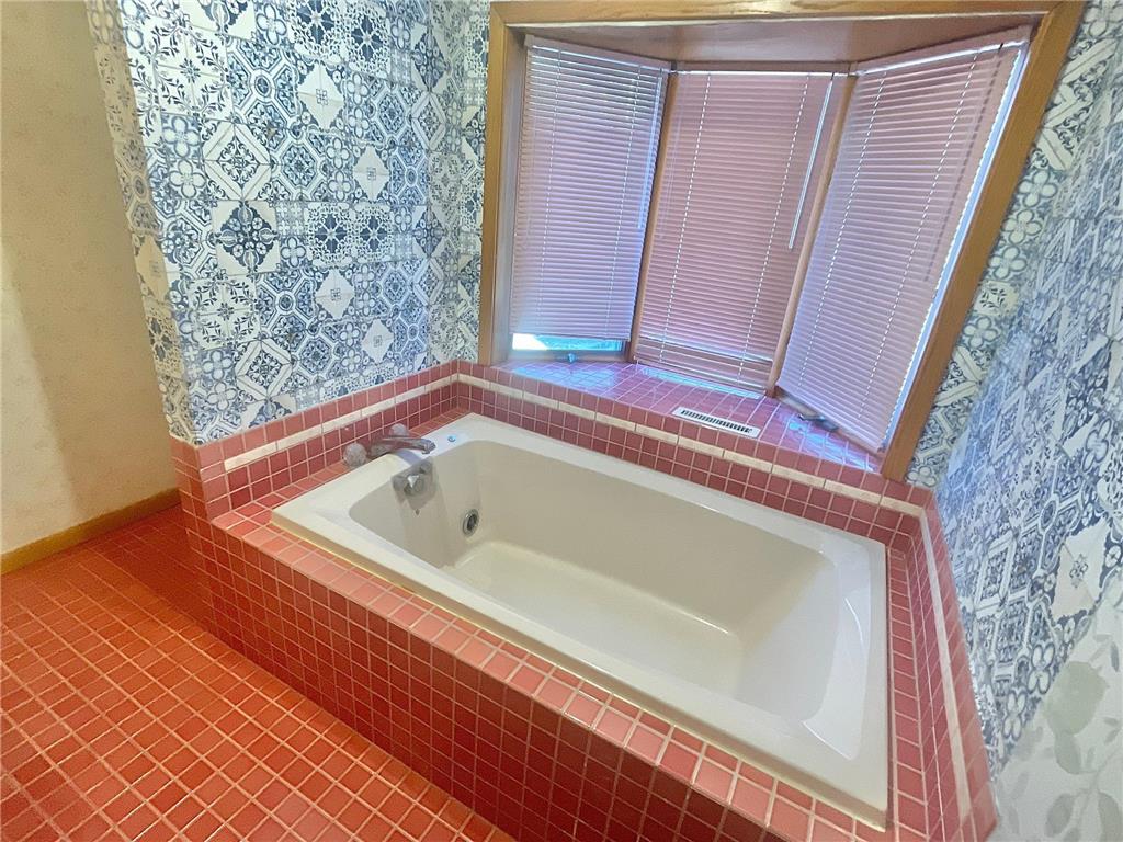 1885 3rd Street E Saint Paul MN 55119 7024681 image10