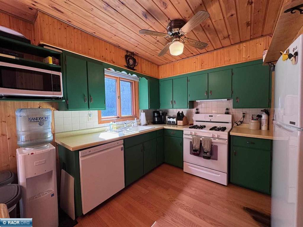 1885 Everett Road N Tower MN 55790 - Vermilion 7033775 image9