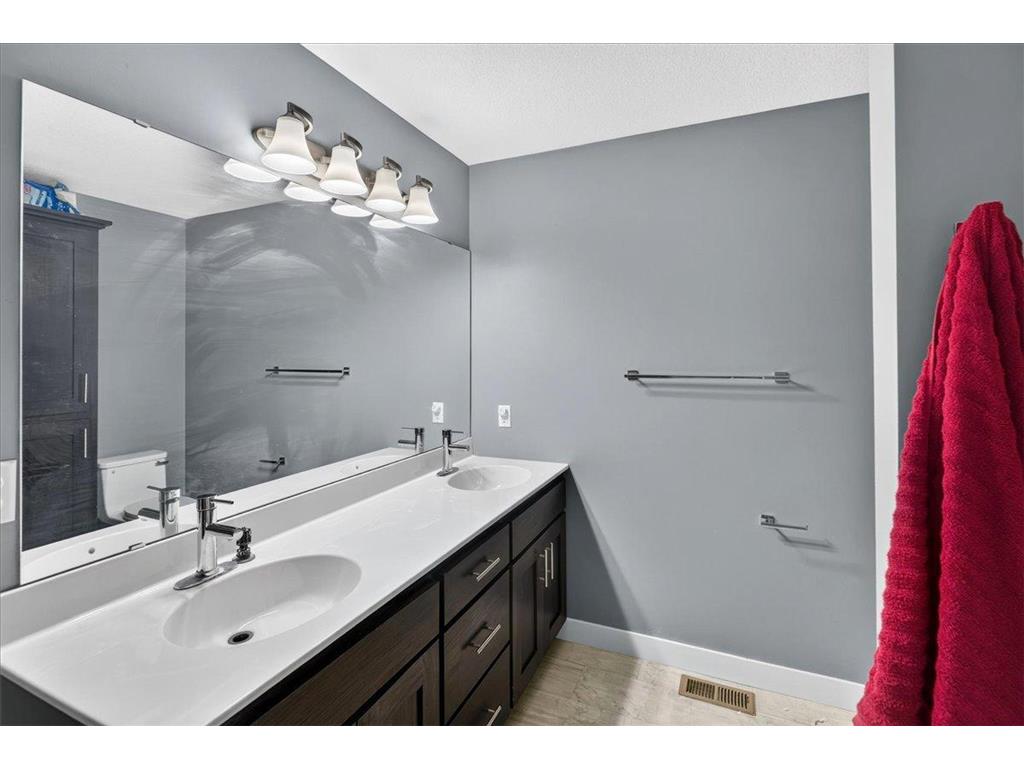 1885 Lusitano Street Shakopee MN 55379 7101696 image16