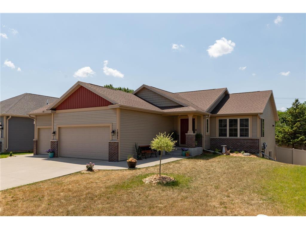 1885 Spruce Meadows Drive SE Rochester MN 55904 6400013 image1