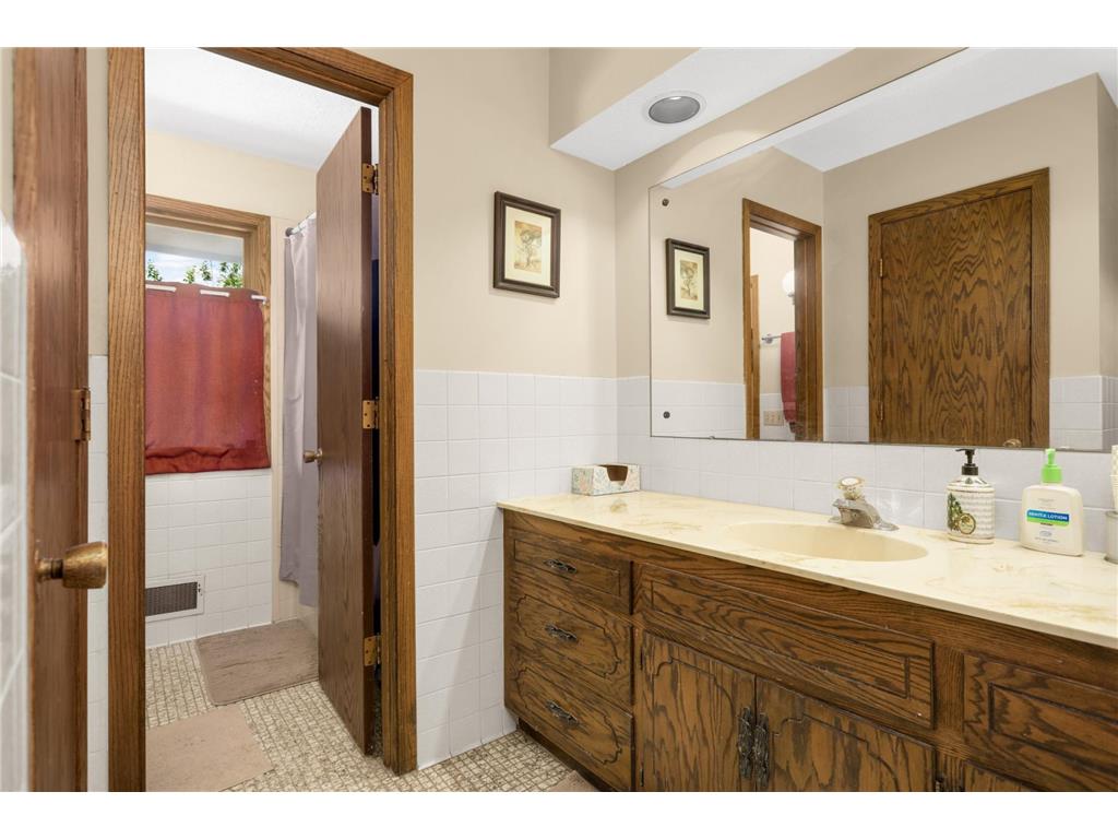 1885 Stinson Boulevard New Brighton MN 55112 7073374 image33