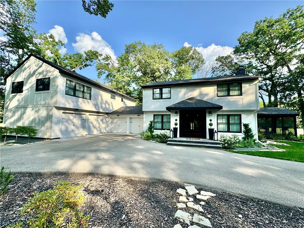 18855 Ridgewood Road Deephaven MN 55391 6546394 image1