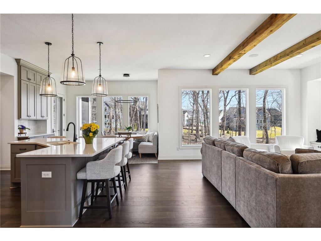1886 Della Drive Chanhassen MN 55317 7034979 image11