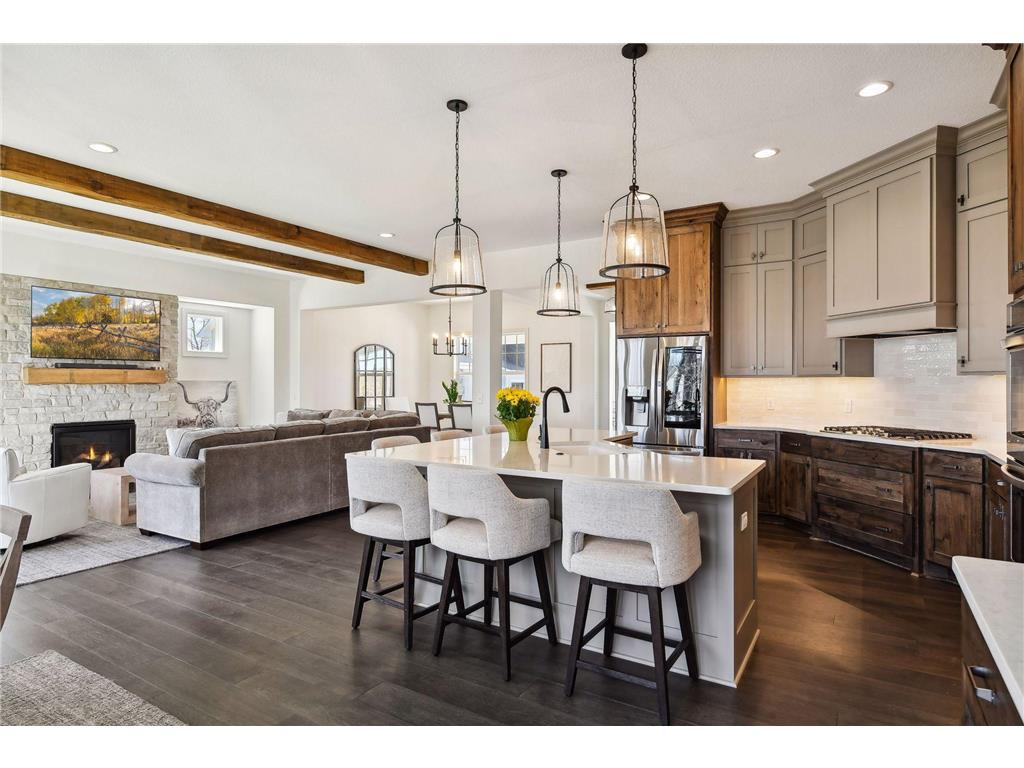 1886 Della Drive Chanhassen MN 55317 7034979 image13