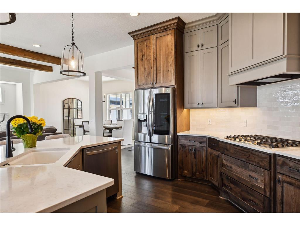 1886 Della Drive Chanhassen MN 55317 7034979 image18