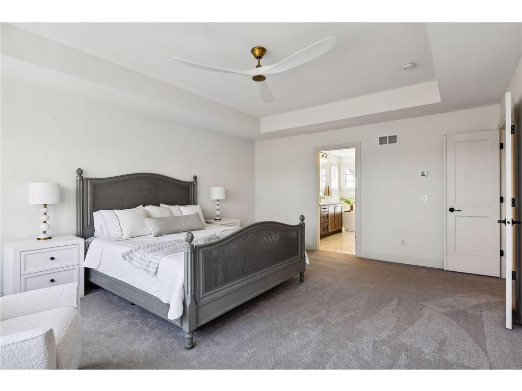 1886 Della Drive Chanhassen MN 55317 7034979 image33