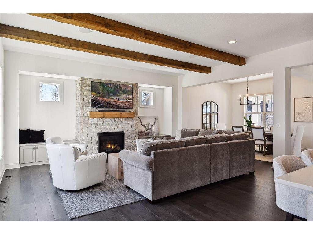 1886 Della Drive Chanhassen MN 55317 7034979 image5