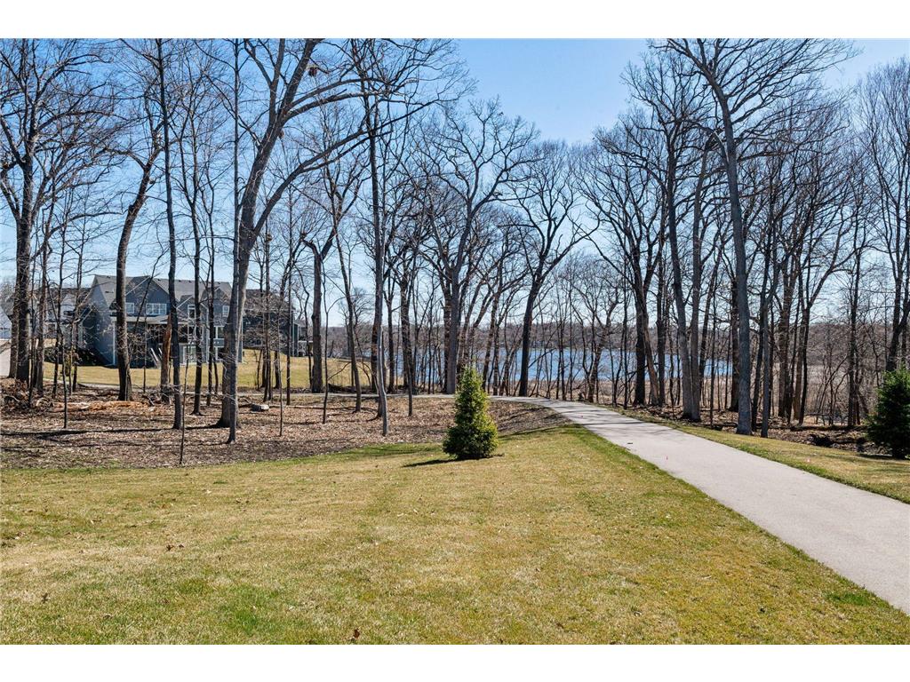 1886 Della Drive Chanhassen MN 55317 7034979 image64