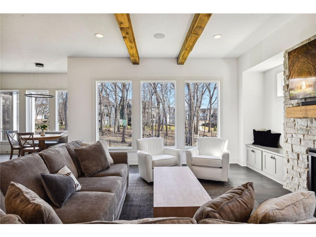 1886 Della Drive Chanhassen MN 55317 7034979 image9