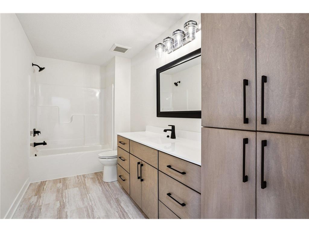 18866 Silo Court Shafer MN 55074 7044544 image39