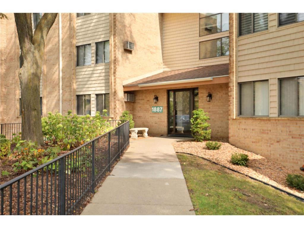 1887 Silver Bell Road #316 Eagan MN 55122 6439879 image1