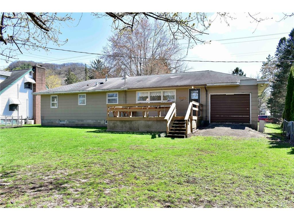 1888 Gilmore Avenue Winona MN 55987 7068974 image17