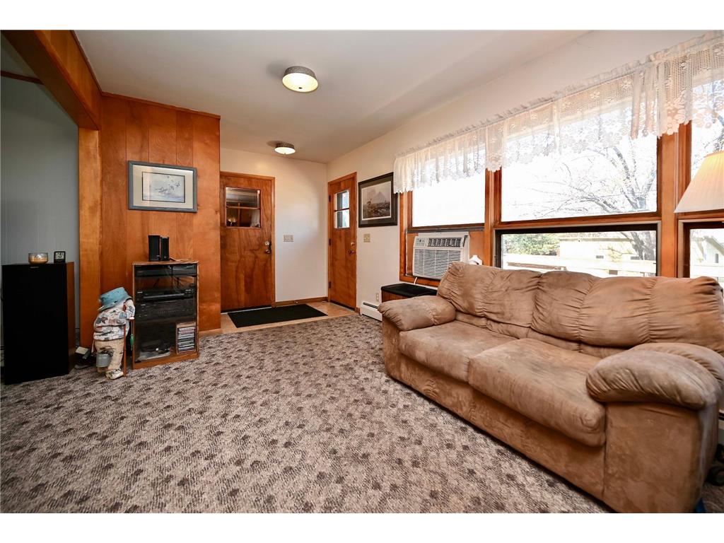 1888 Gilmore Avenue Winona MN 55987 7068974 image5