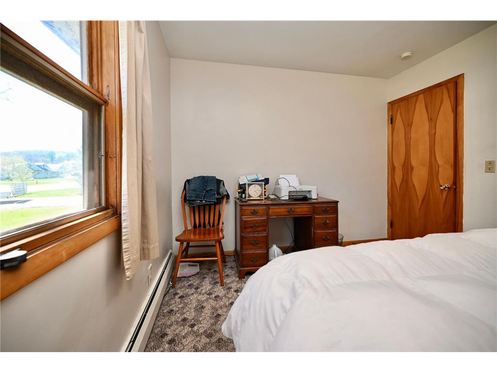 1888 Gilmore Avenue Winona MN 55987 7068974 image9