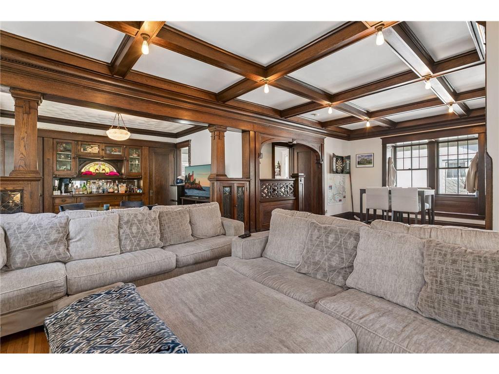 1888 Goodrich Avenue Saint Paul MN 55105 7047000 image11