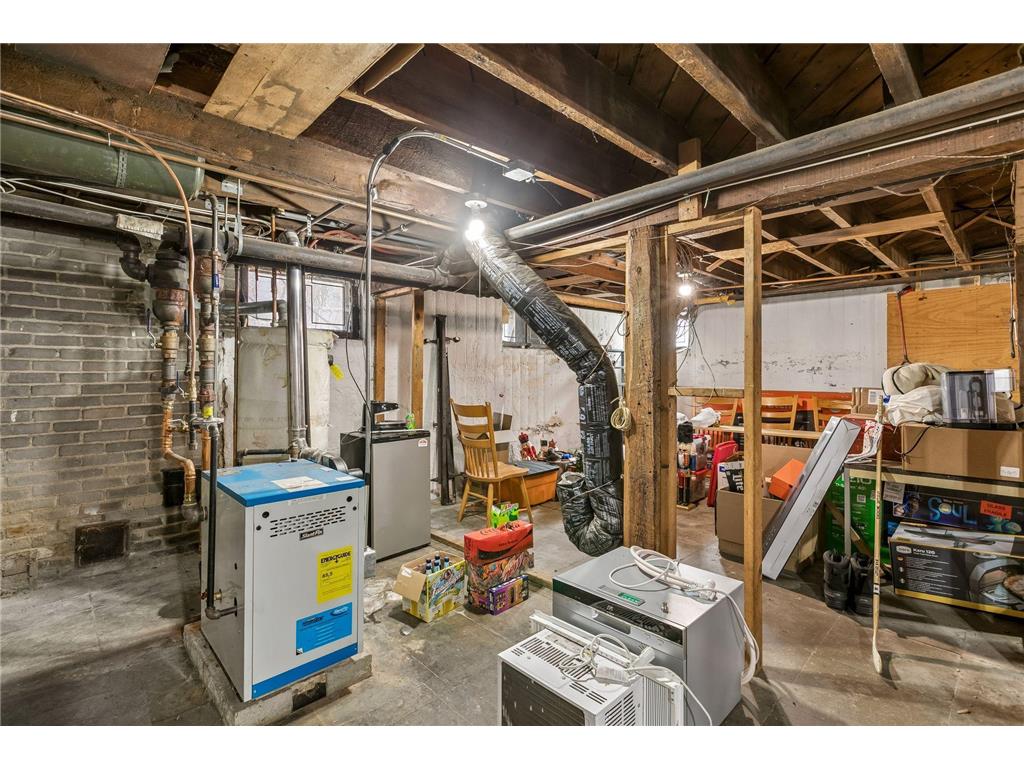 1888 Goodrich Avenue Saint Paul MN 55105 7047000 image37