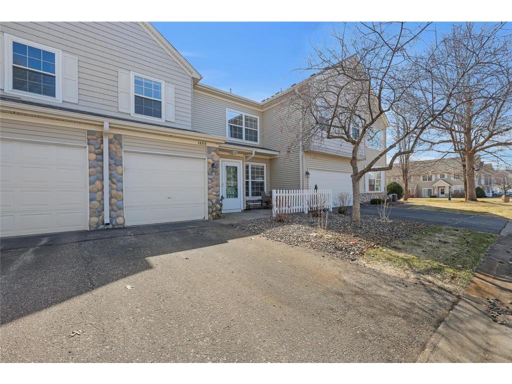 1888 Wildflower Court Shoreview MN 55126 7068234 image2