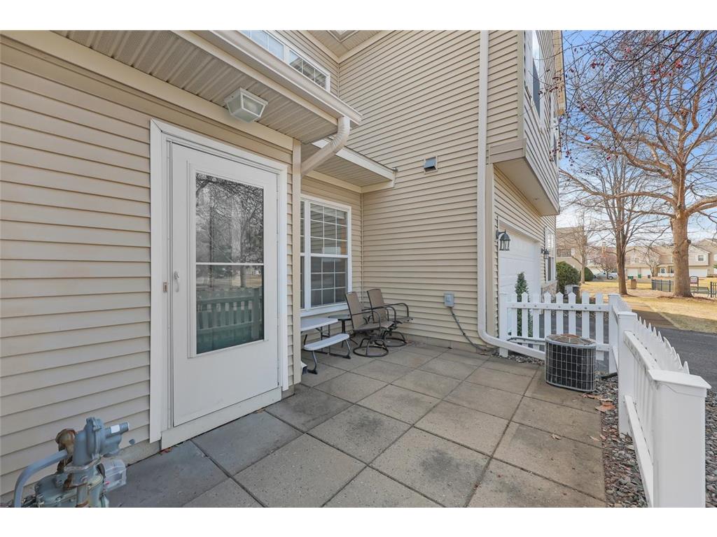 1888 Wildflower Court Shoreview MN 55126 7068234 image5