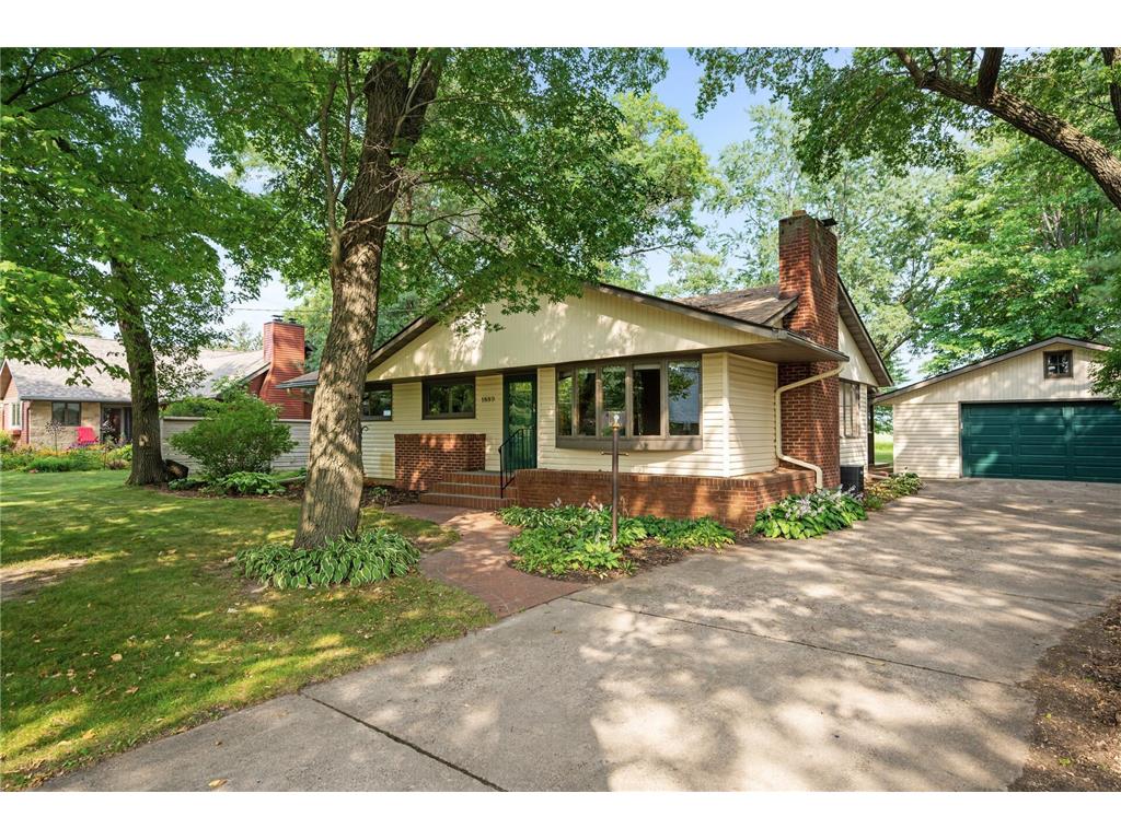 1889 142nd Street New Richmond WI 54017 6424932 image1