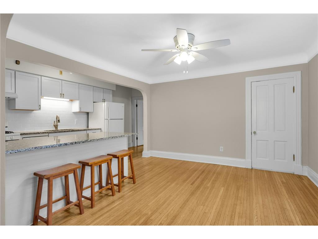 1889 Carroll Avenue #3 Saint Paul MN 55104 7094567 image11