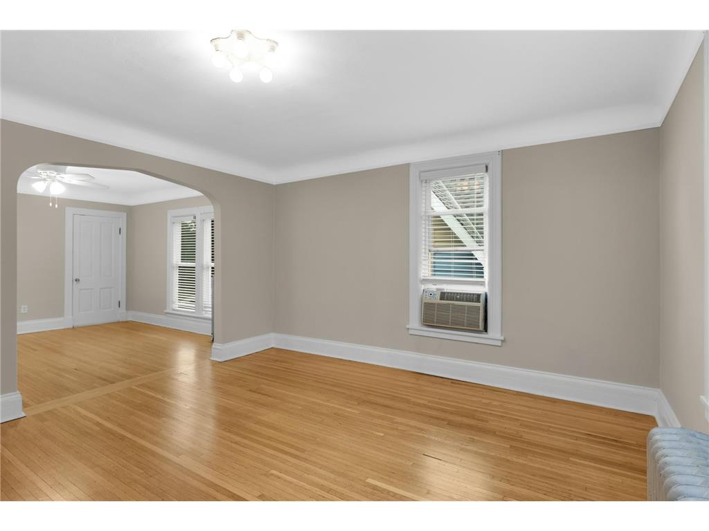 1889 Carroll Avenue #3 Saint Paul MN 55104 7094567 image7