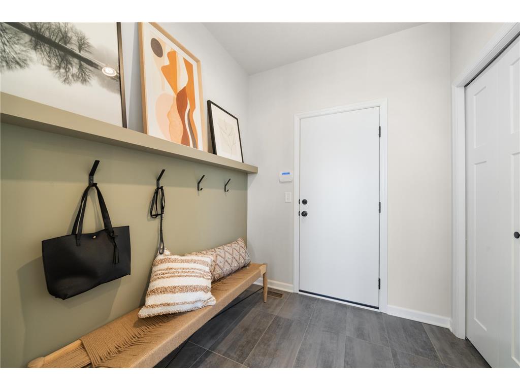 1889 Charleston Lane Waconia MN 55387 7028974 image9