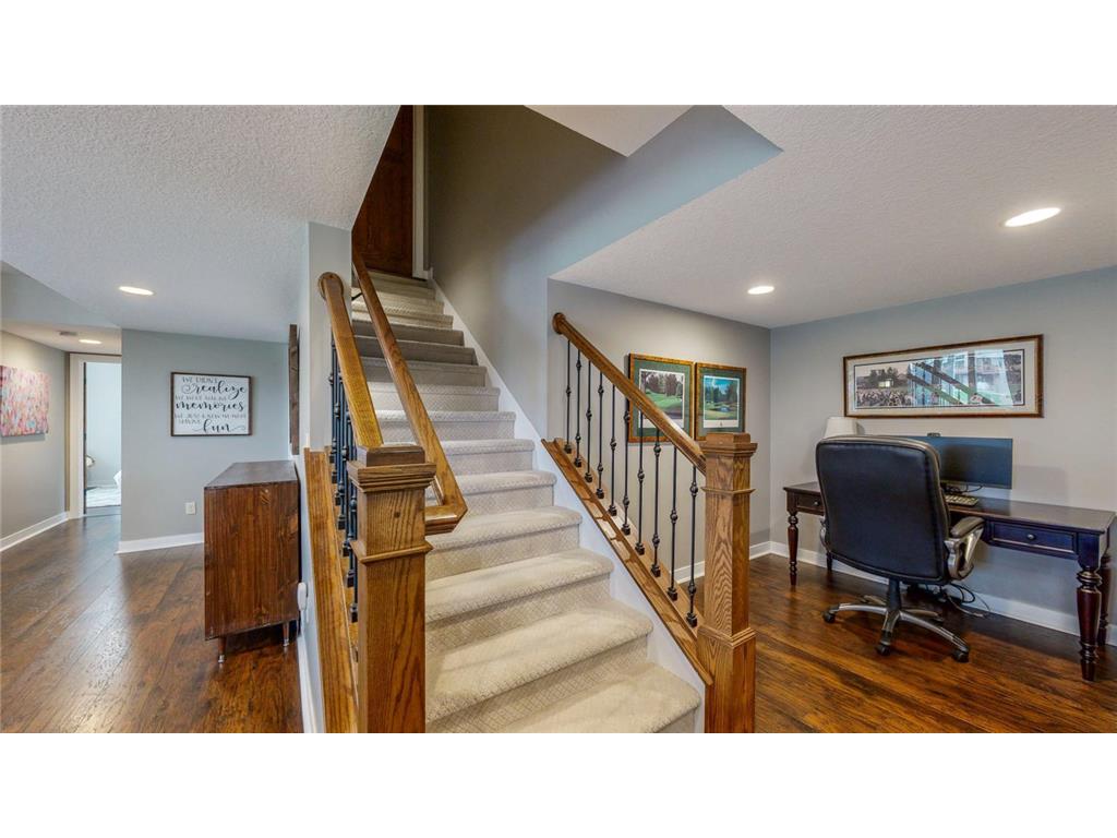 1889 Shannon Oaks Boulevard NE, Rochester, MN, 55906 MLS 6520470