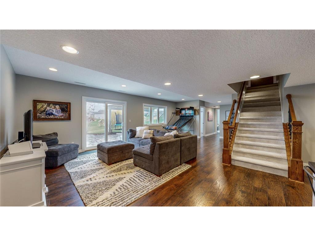 1889 Shannon Oaks Boulevard NE, Rochester, MN, 55906 MLS 6520470