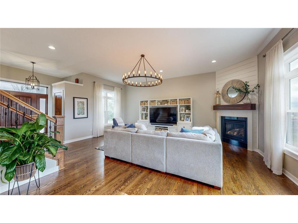 1889 Shannon Oaks Boulevard NE, Rochester, MN, 55906 MLS 6520470