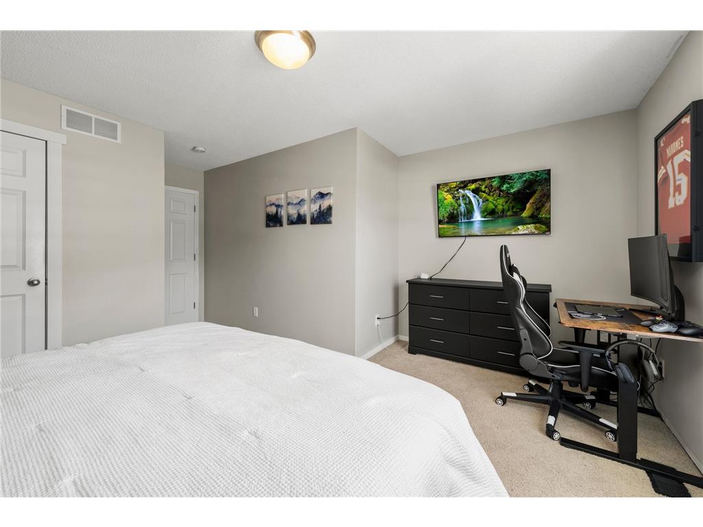 1890 Fisher Way #C River Falls WI 54022 7038154 image15