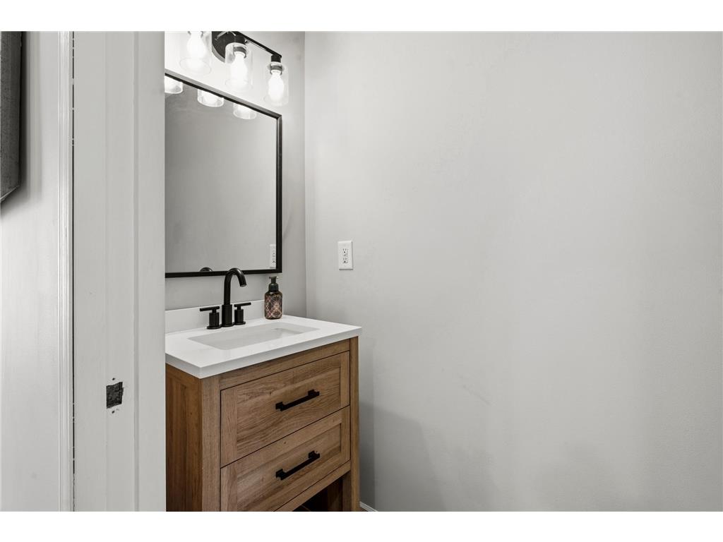 1890 Fisher Way #C River Falls WI 54022 7038154 image20