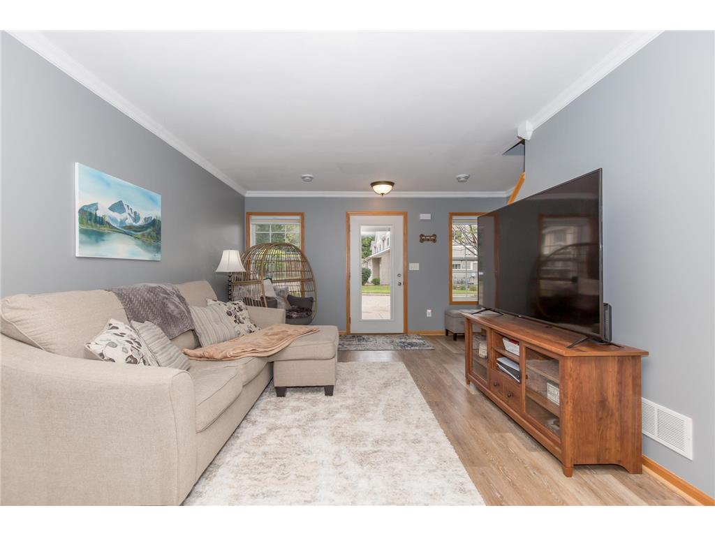 1890 Fisher Way #D River Falls WI 54022 6593852 image1