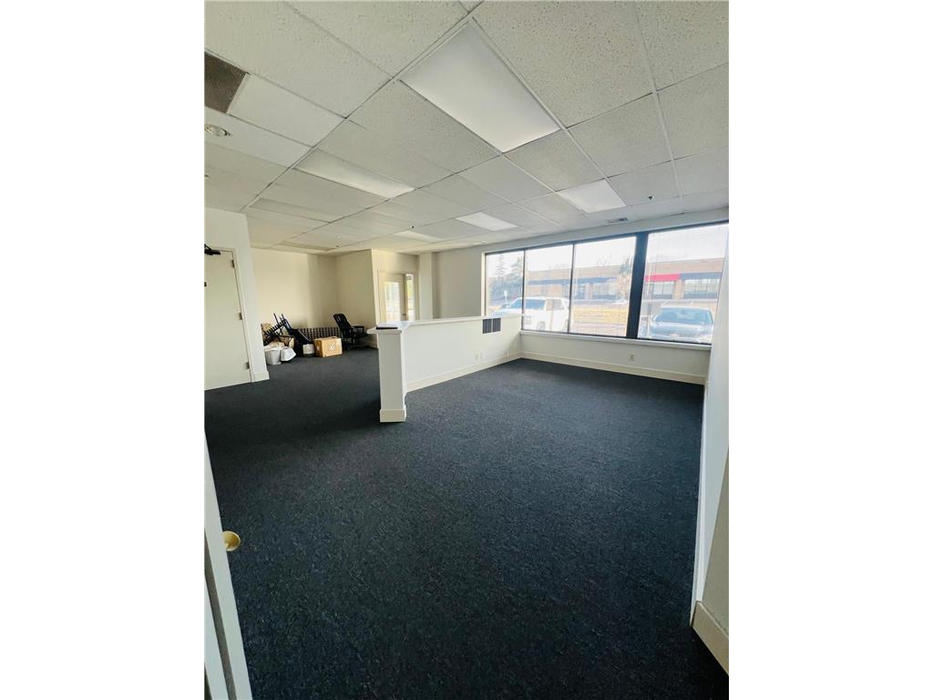 1890 Wooddale Drive #Suite 100 Woodbury MN 55125 6689367 image5