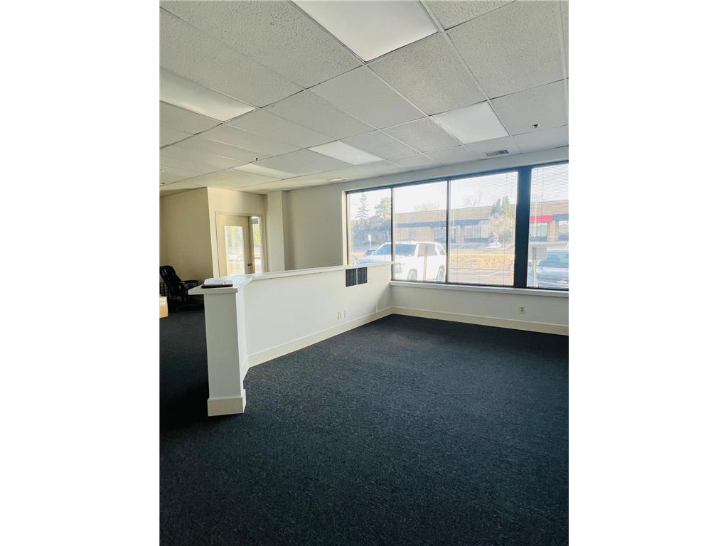 1890 Wooddale Drive #Suite 100 Woodbury MN 55125 6689367 image7