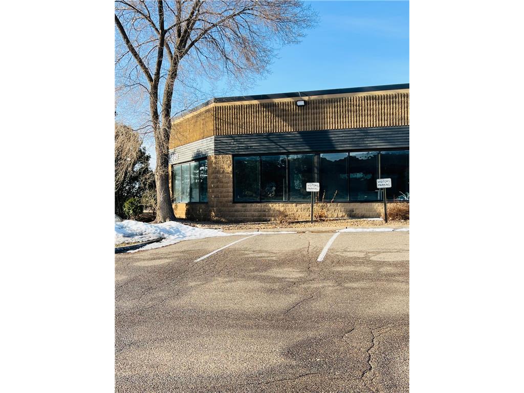 1890 Wooddale Drive #Suite 100 Woodbury MN 55125 6689367 image2